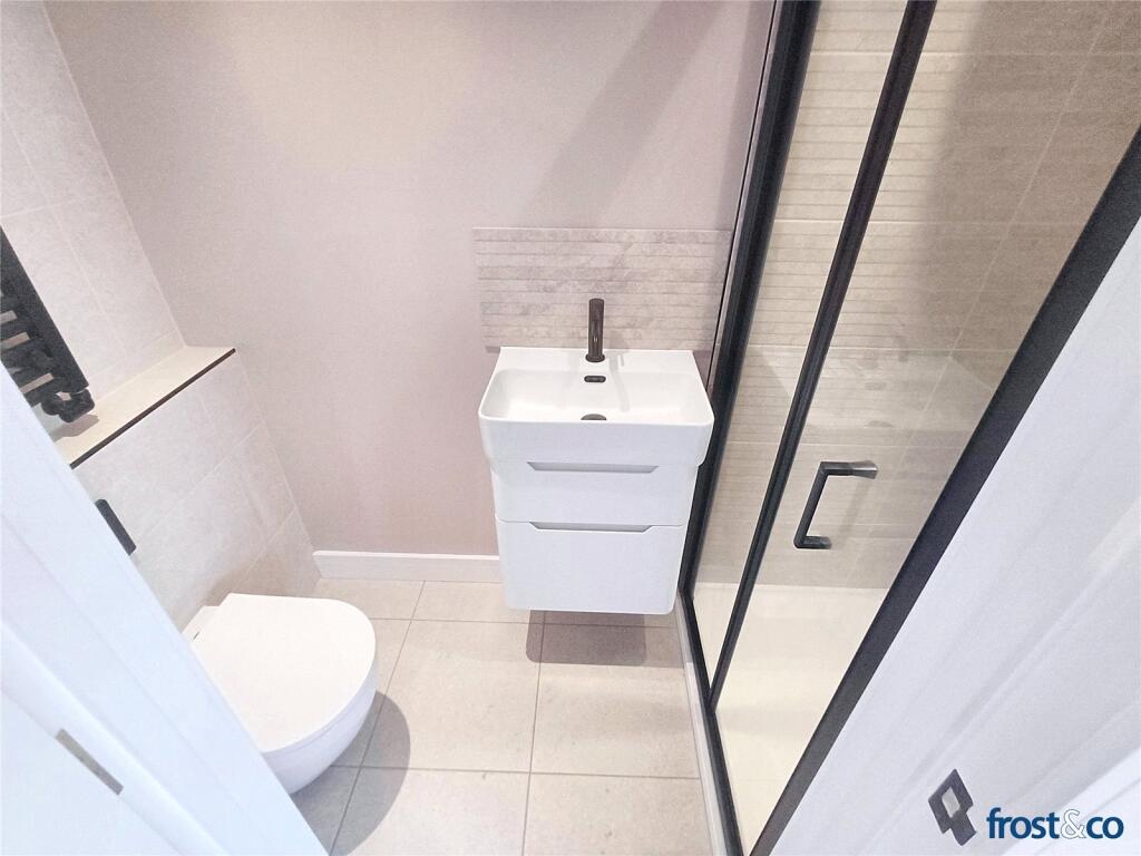 Ensuite