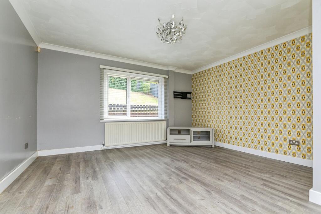 pbox-bedroom-330846.jpg
