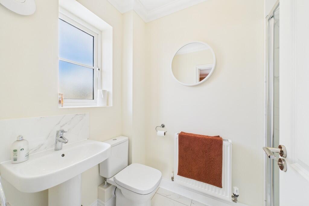 CAM01689G0-PR0489...