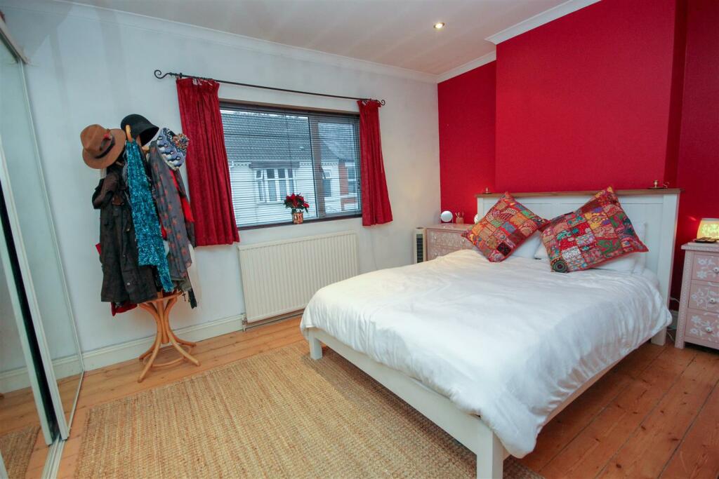 Master Bedroom.jpg