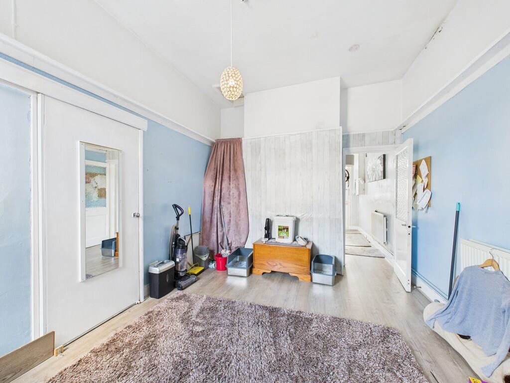 CAM01835G0-PR0295...