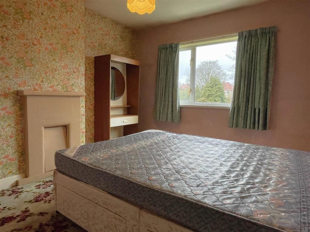 BEDROOM TWO