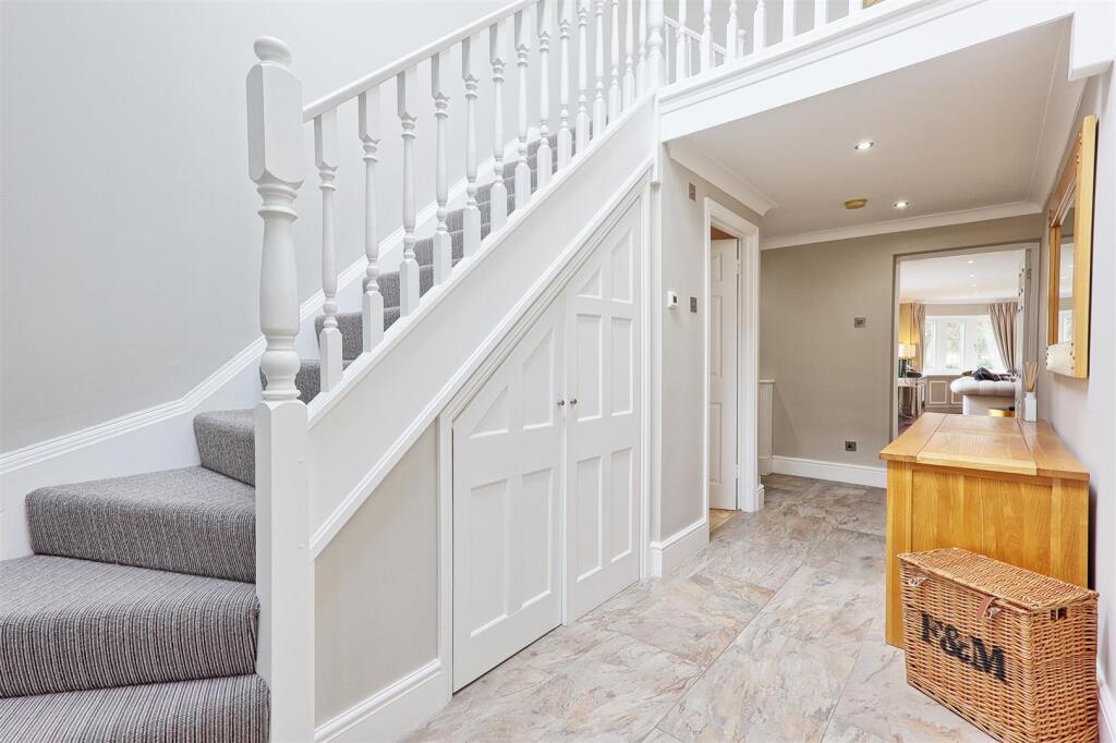 IMG_2039_40_41_easyHDR-interior3.jpg