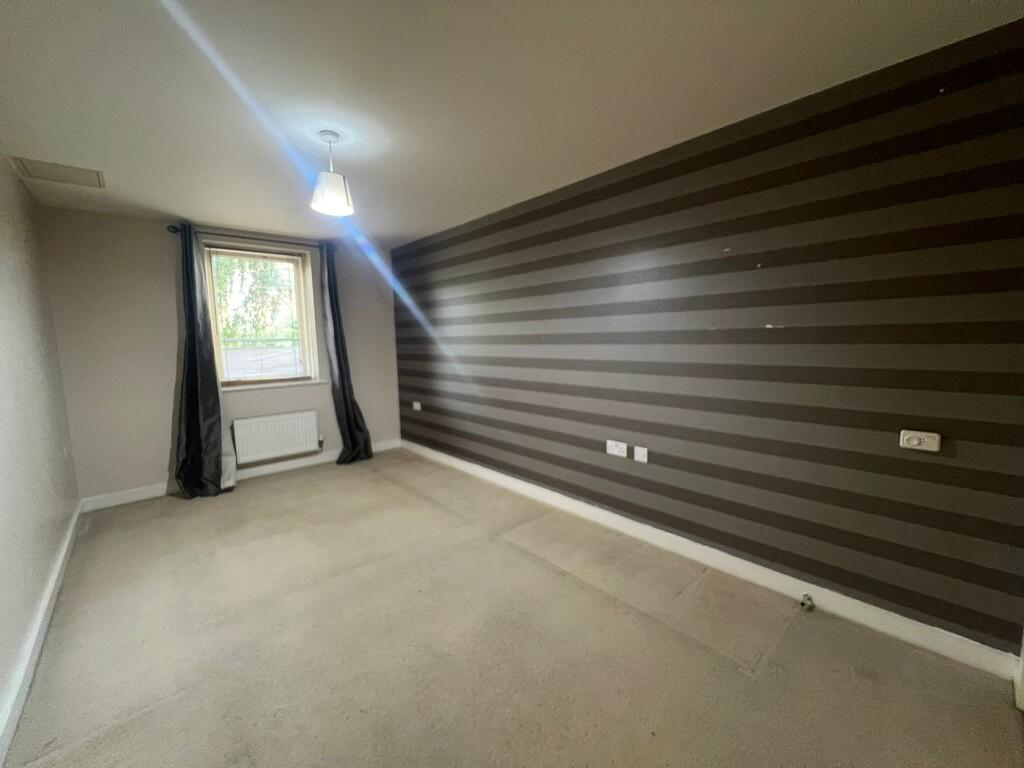 f6c9ffe5-7d9c-4c3...