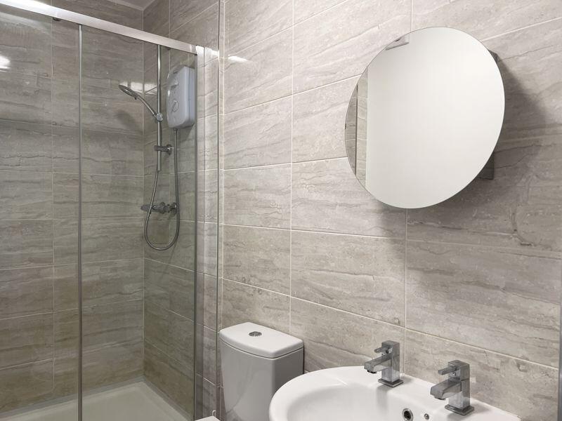 Bathroom Mirror Feature