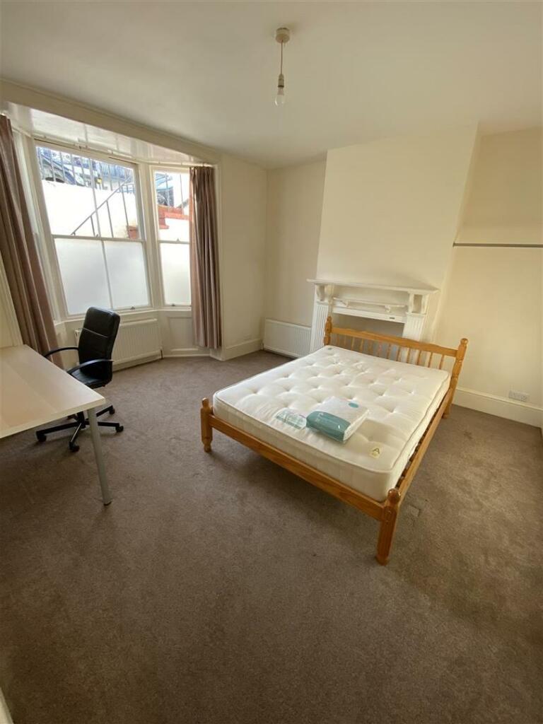 IMG_3079 (Large).JPG