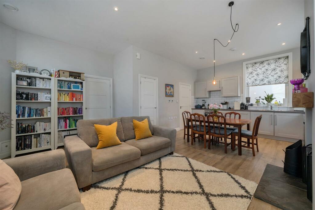 Open plan reception room.jpg