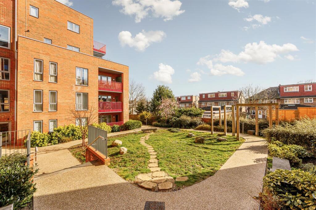 7, Renoir House-17.jpg