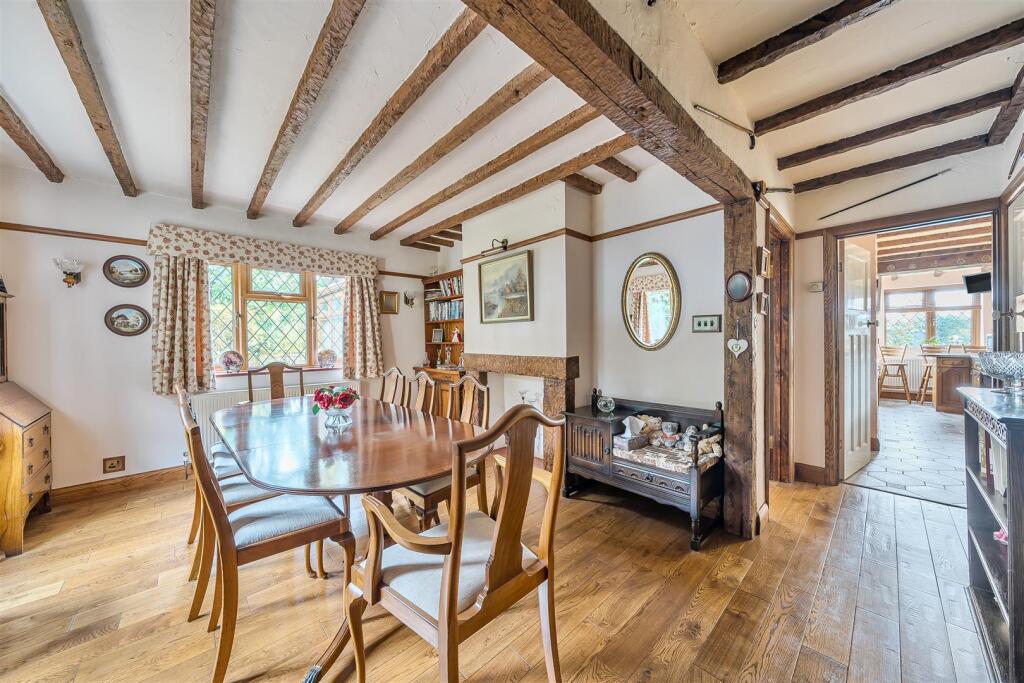 For Sale by Aspire Residential | Crockhurst Hill
