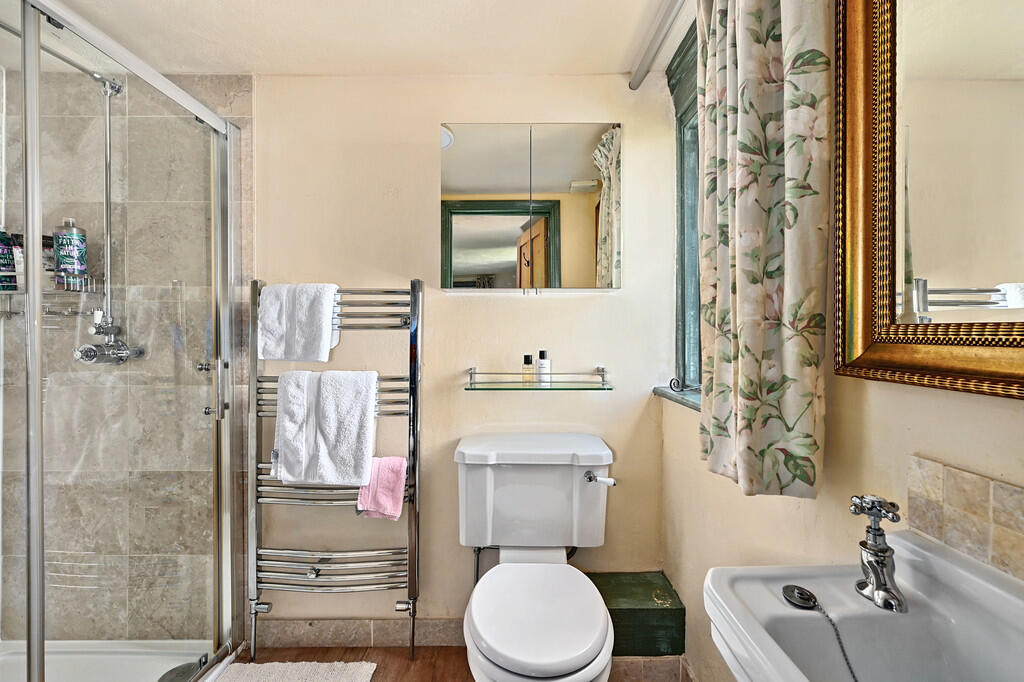 34 The Mint TN31 ...