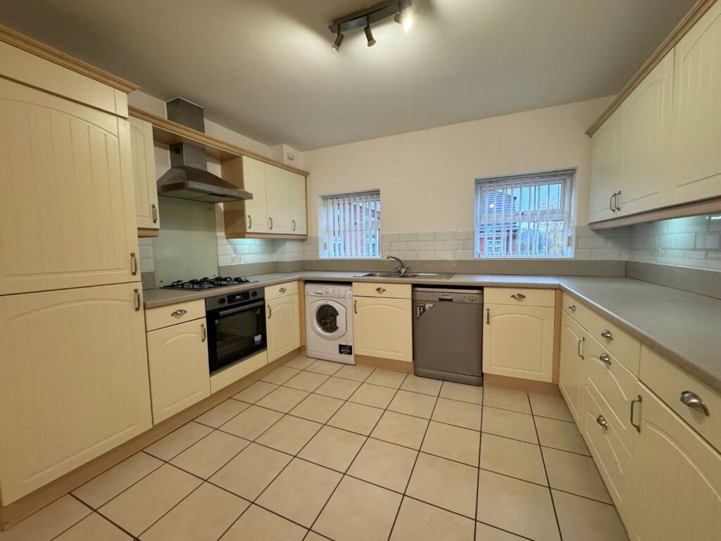 grange kitchen 2.jpg