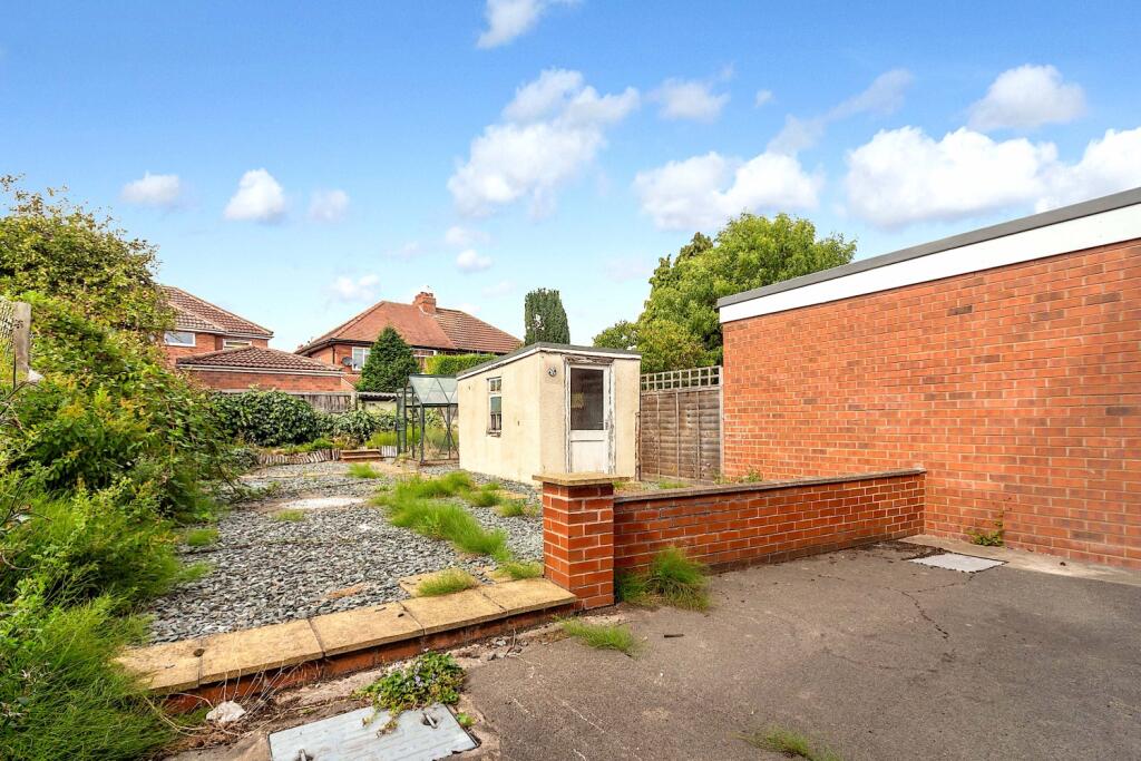 Byron Drive - Garden