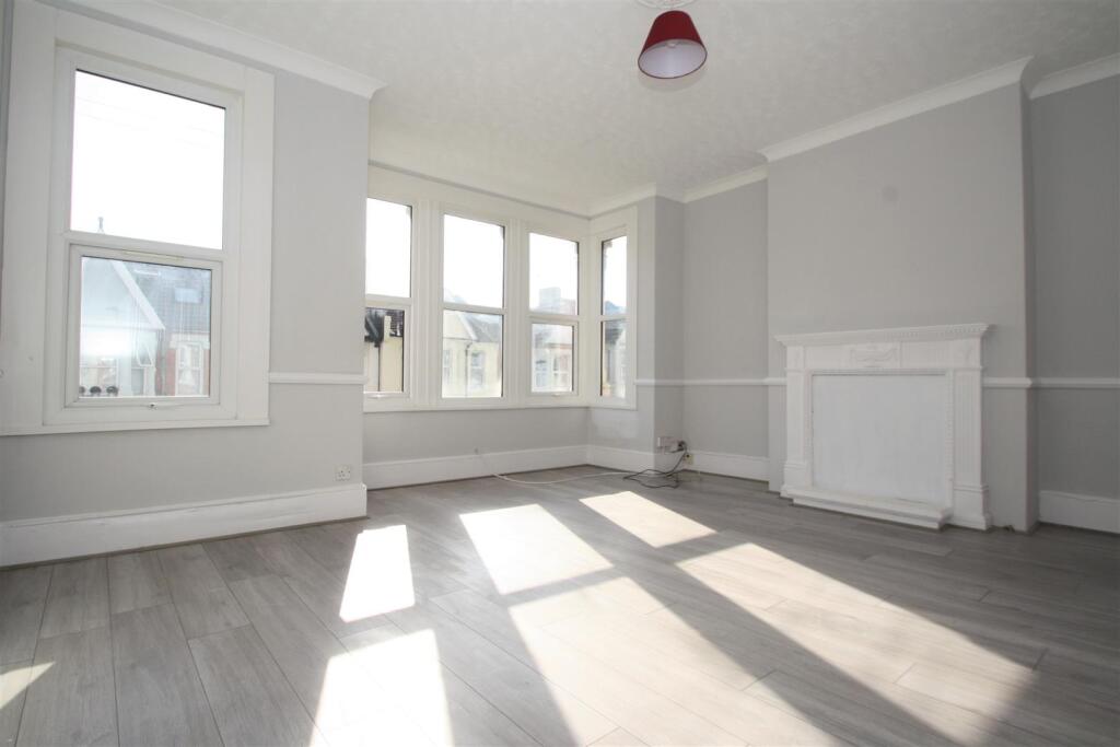 Front Room.jpg
