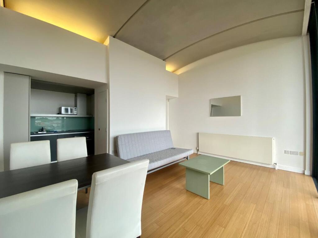 Living Area Aspect 3
