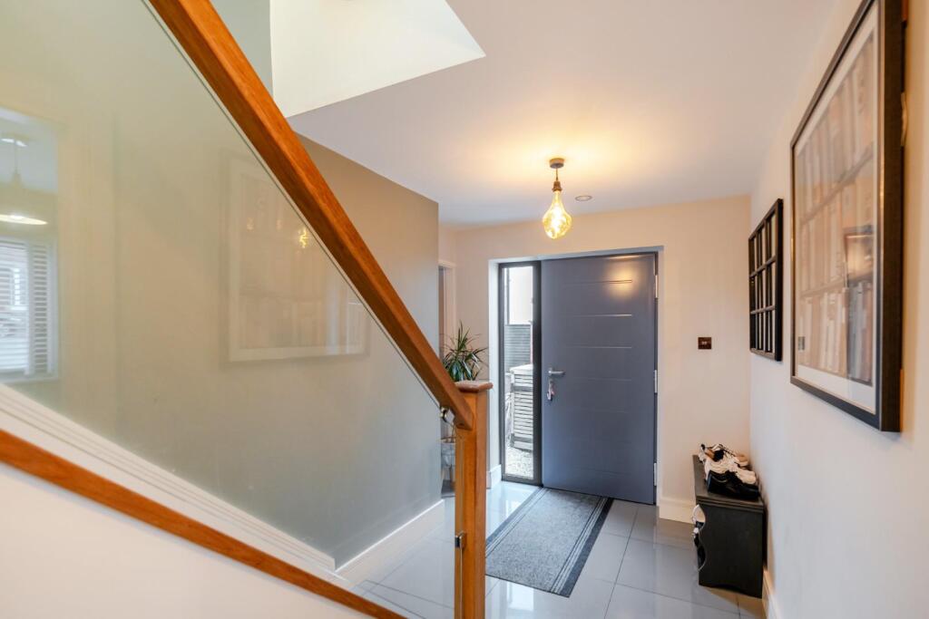 life style entry way.jpg