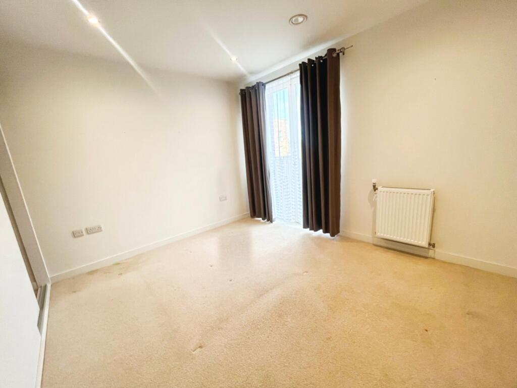 pbox-bedroom-338432.jpg