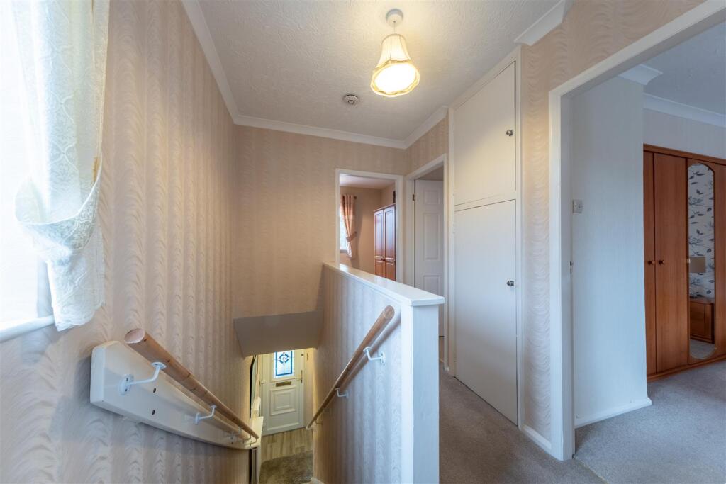 61 Blackcroft Avenue-019.jpg