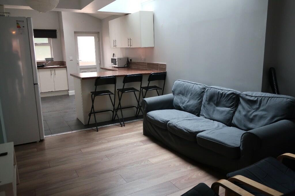 Kitchen/Lounge
