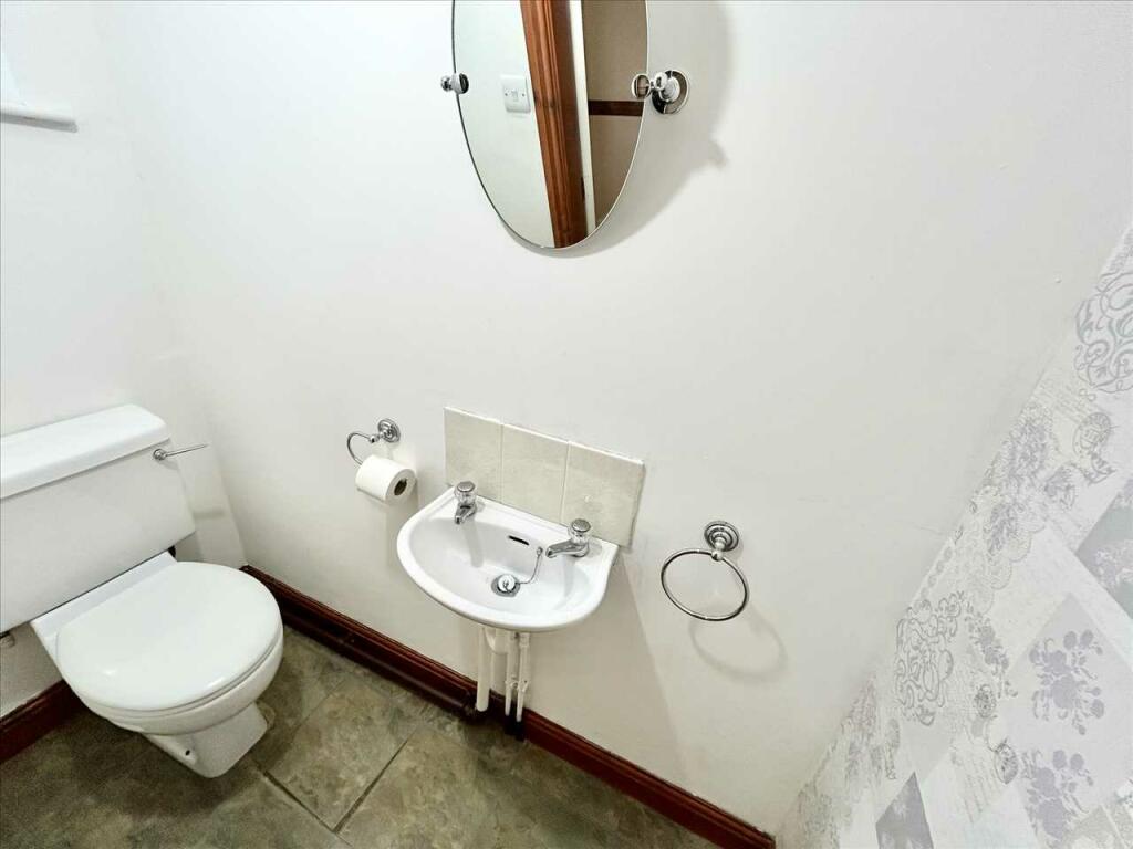 GROUND FLOOR WC