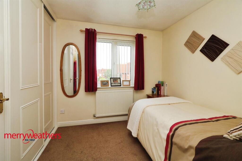 FRONT BEDROOM