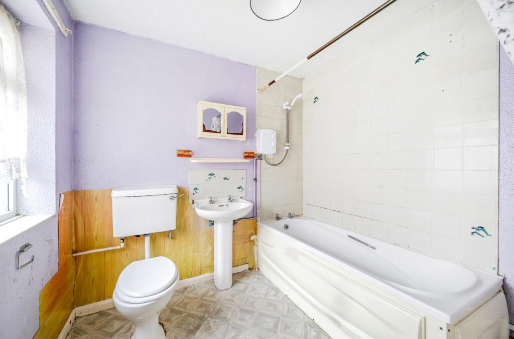 1367384-12-68ecdb...