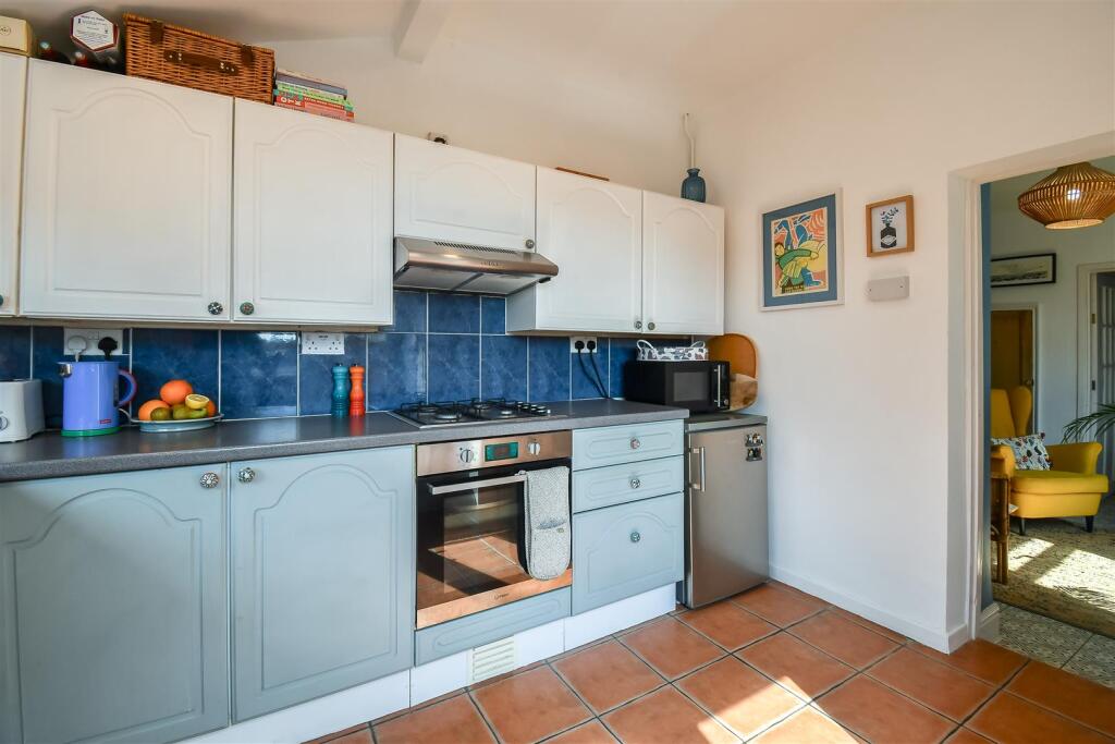 Fitted Kitchen