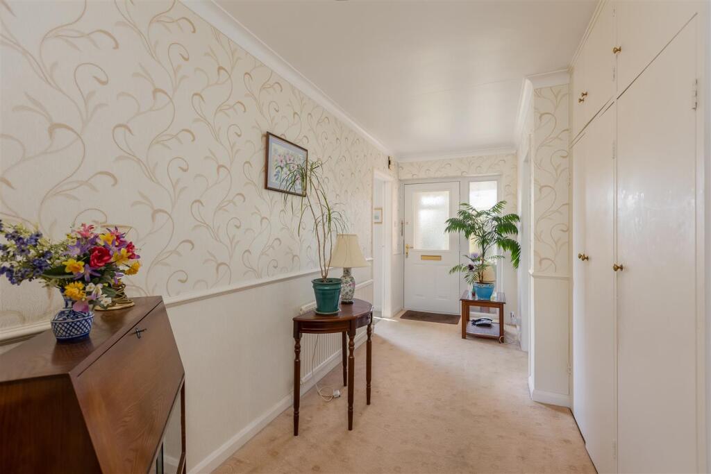 Northway 5 Hallway.jpg