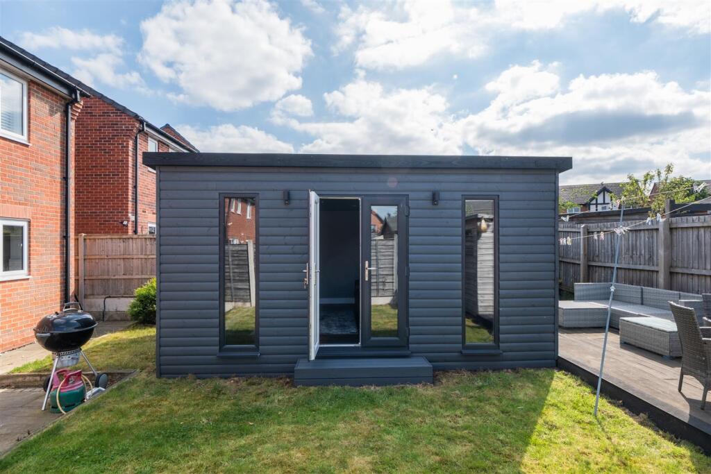 22 Wells Avenue-034.jpg