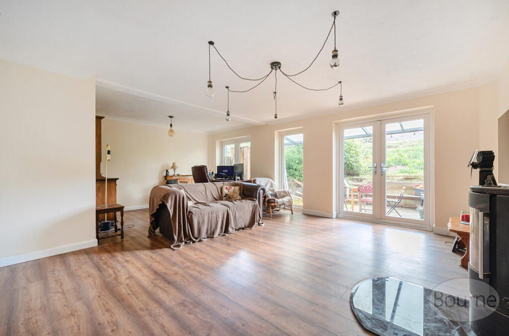 f62f83c4-e233-415...