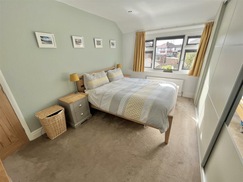 Bedroom 1 Aspect 2