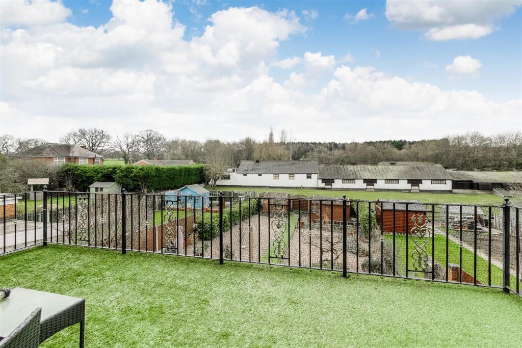 128 Watling Street 015.jpg