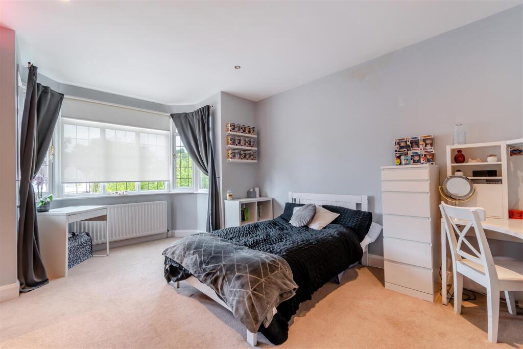 8664282-interior19.jpg