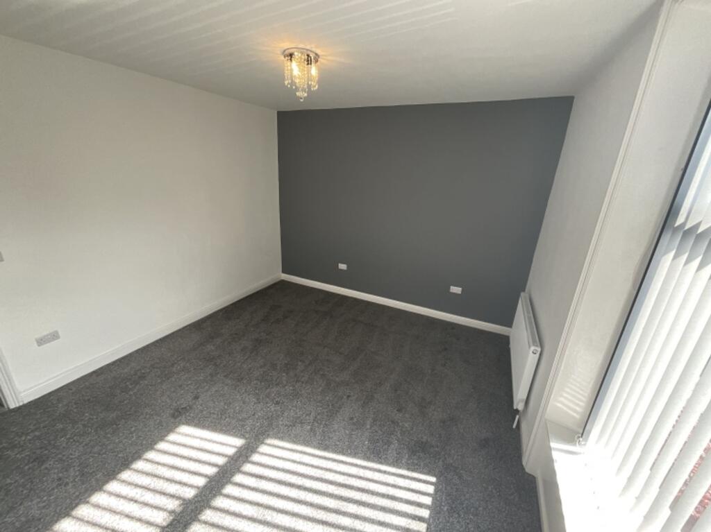 F981809E-EFDE-4D74-948A-865CA12CB572