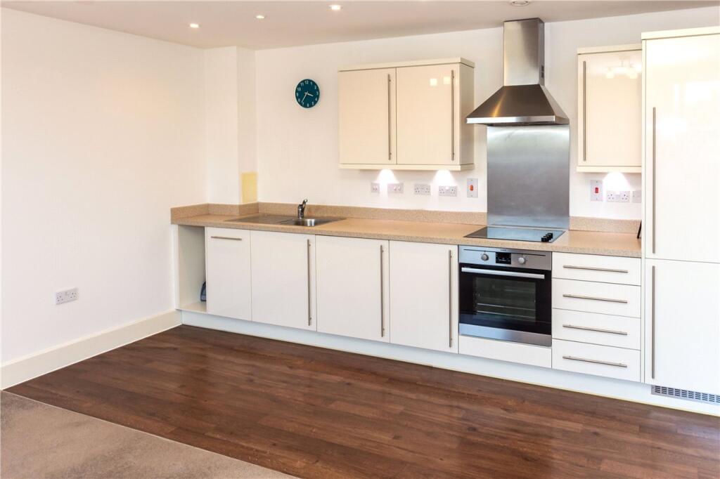 Extra Kitchen