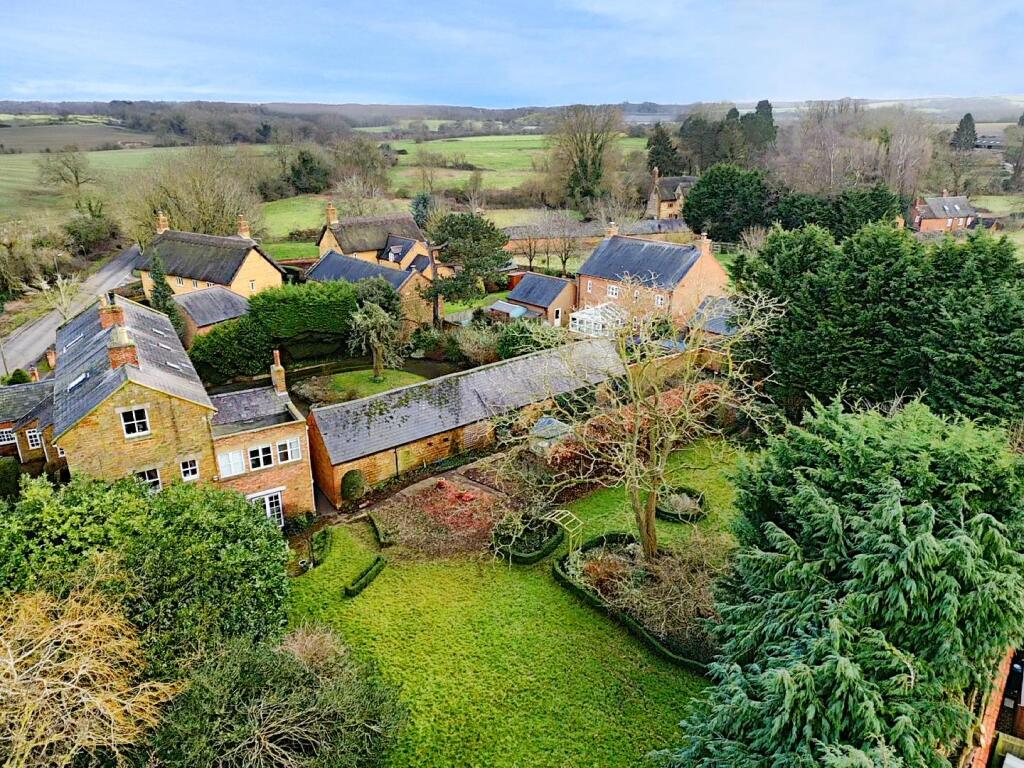 Danesfield, Rothersthorpe