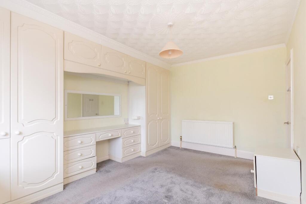 8H3RBD - Bedroom E.jpg