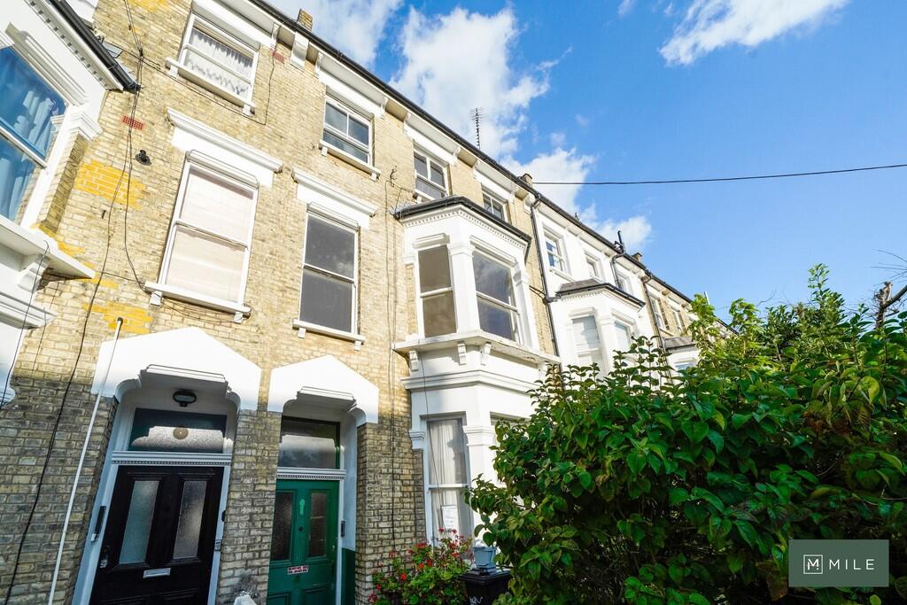 33 Warbeck Road -...