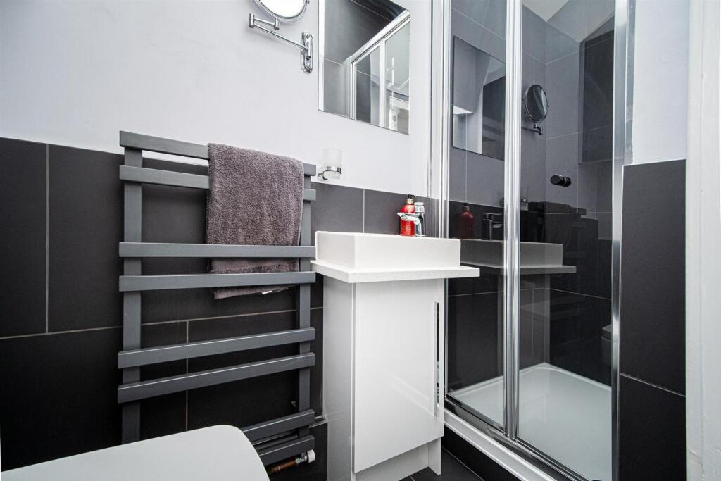 Shower Room (Ground Floor)