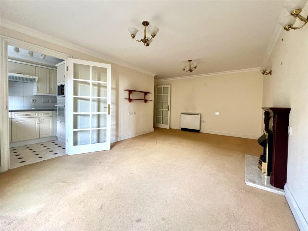 Living/Dining Room