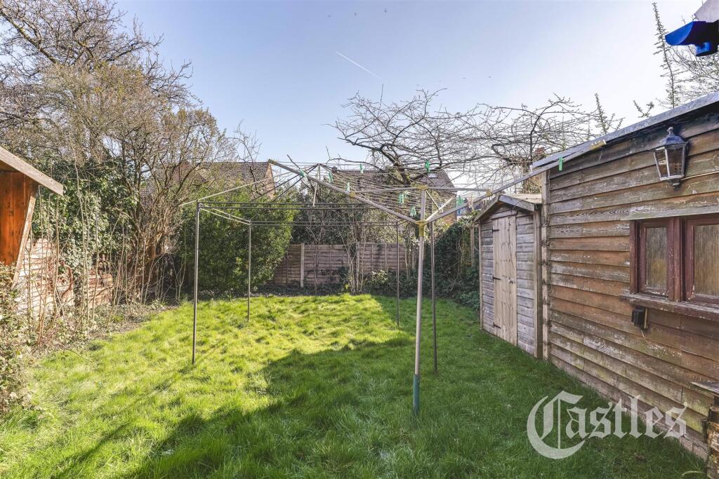 Livingstone Road, London, N13