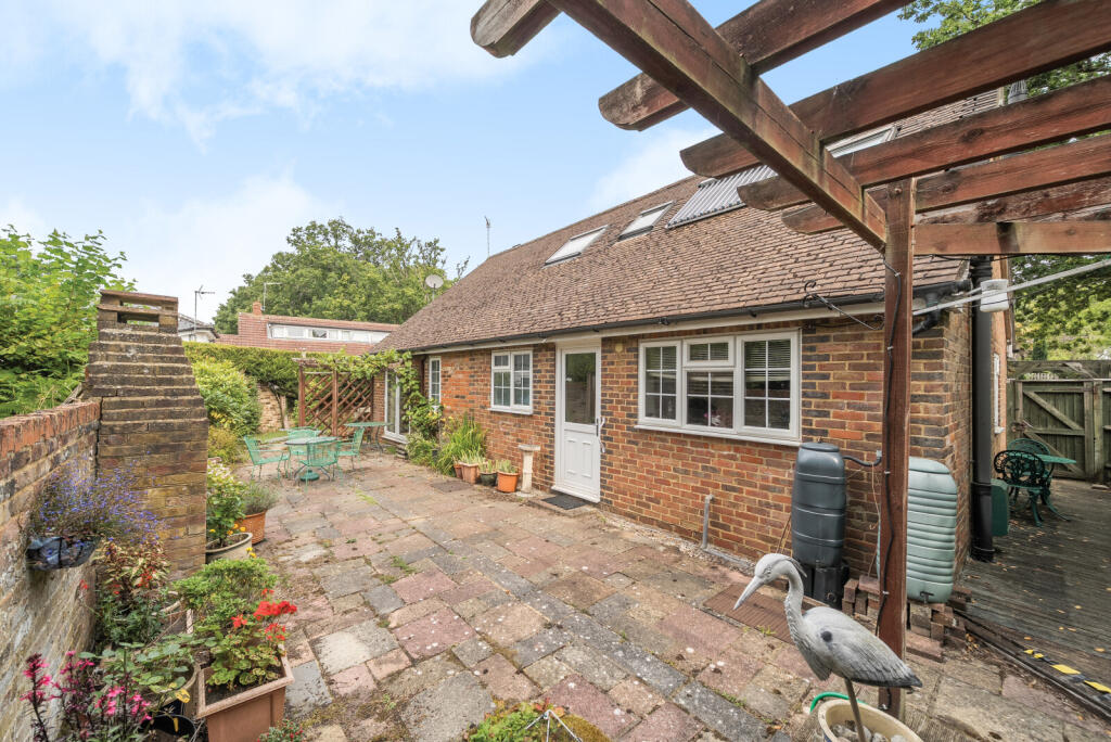 1339876-3-689c6e9...