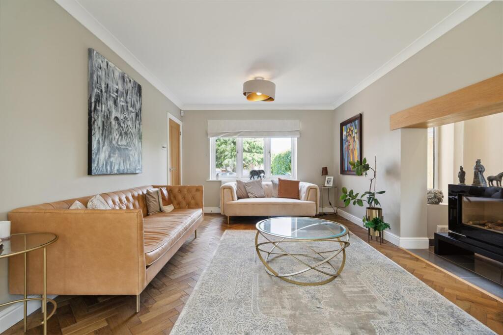 20 Oakley Wood Drive_17.jpg