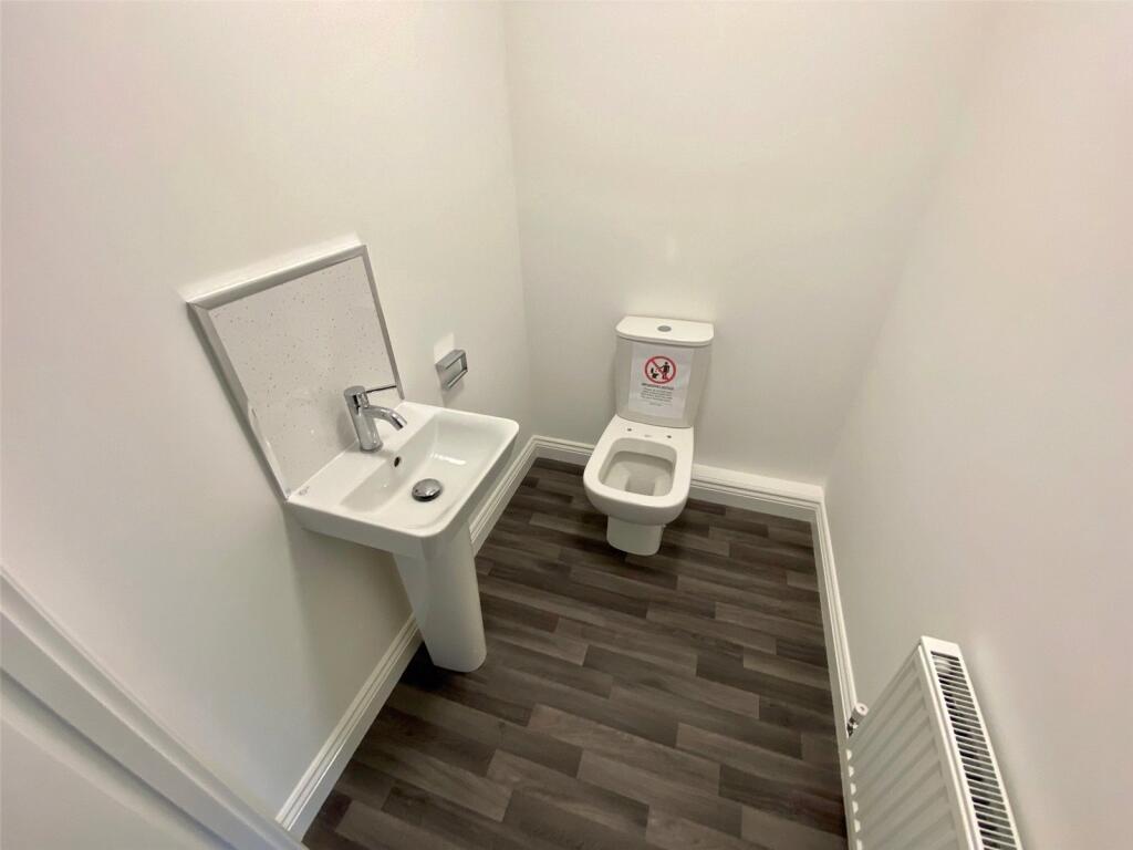 Ground Floor Wc