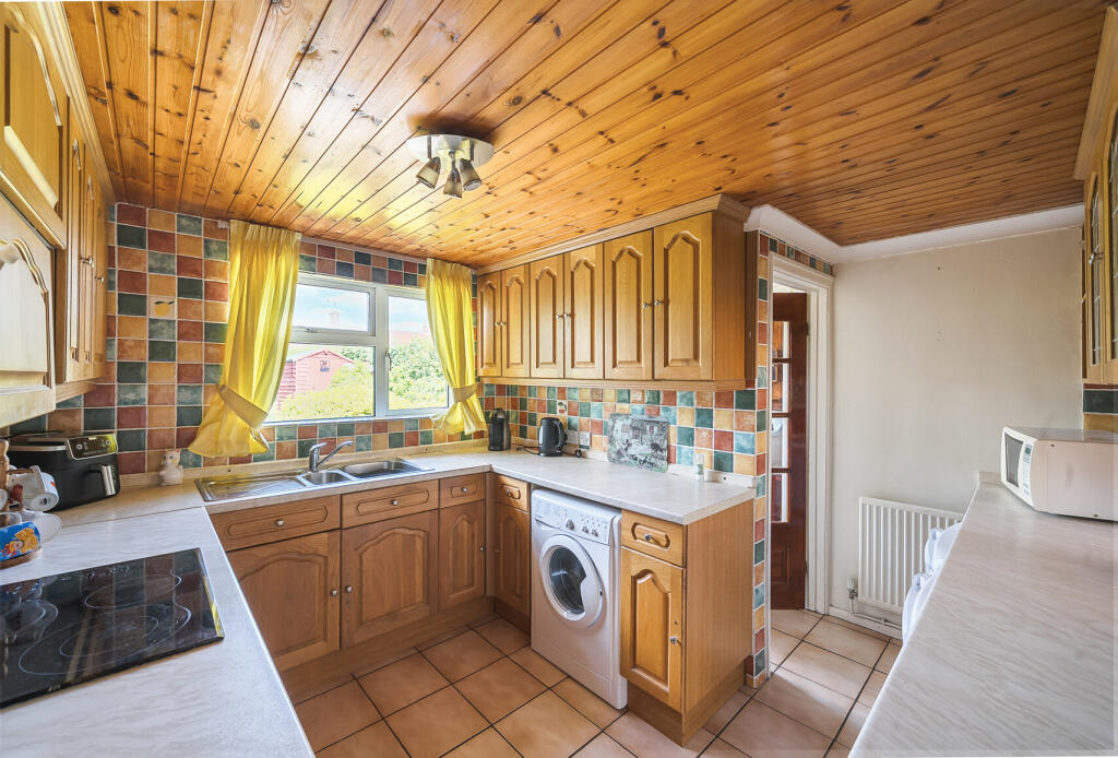 1302794-10-683da4...