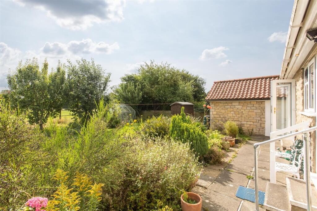 Ryedale Close 11 External-4.jpg