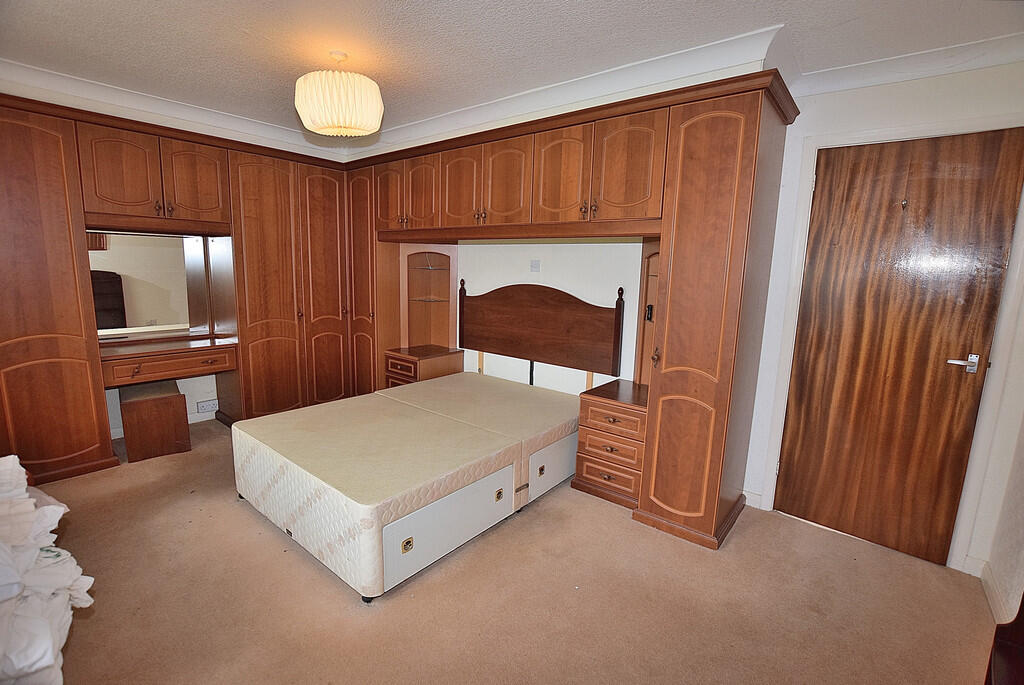 bed 1