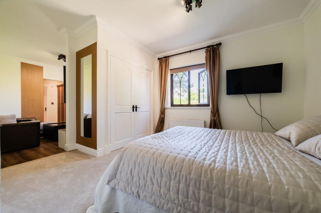 Award-winning Media team on EVERY Listing_16