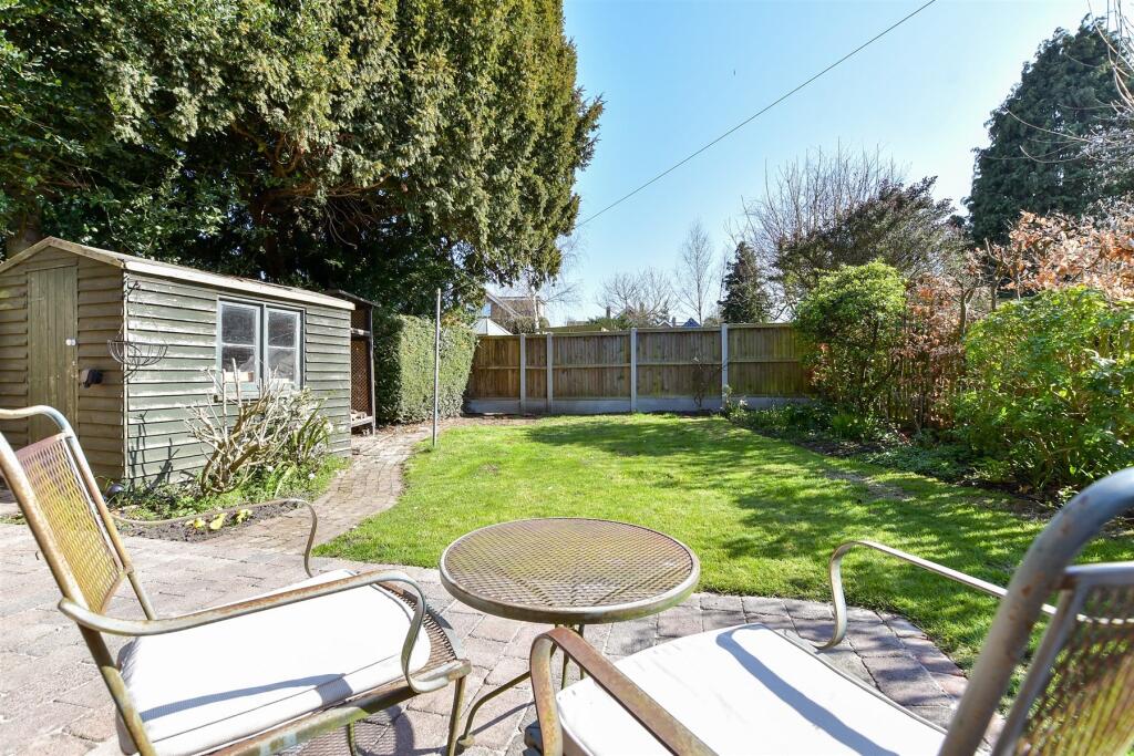 External Lifestyle Photograph