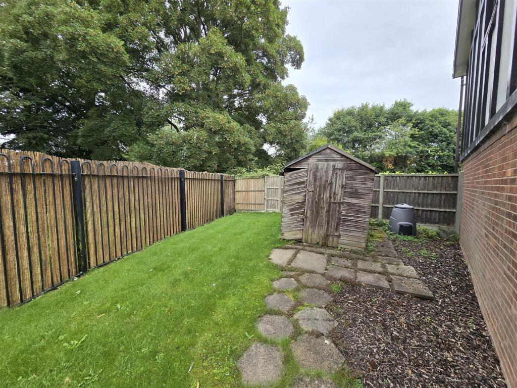 2a Nottingham Road, Ashby