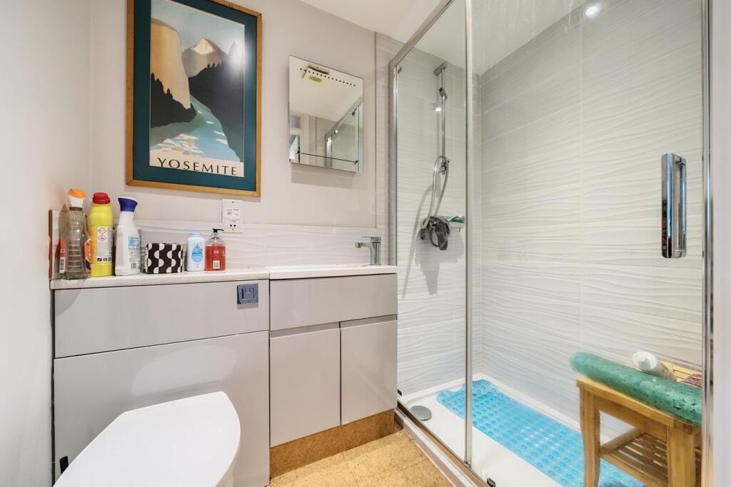 Ground floor bedroom